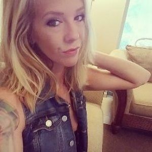 Meet your Posher, Michele